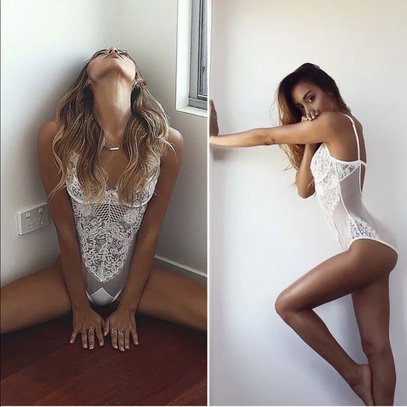 5🌟 🚨 White Lace Mesh Lingerie One Piece Bodysuit - Picture 4 of 8